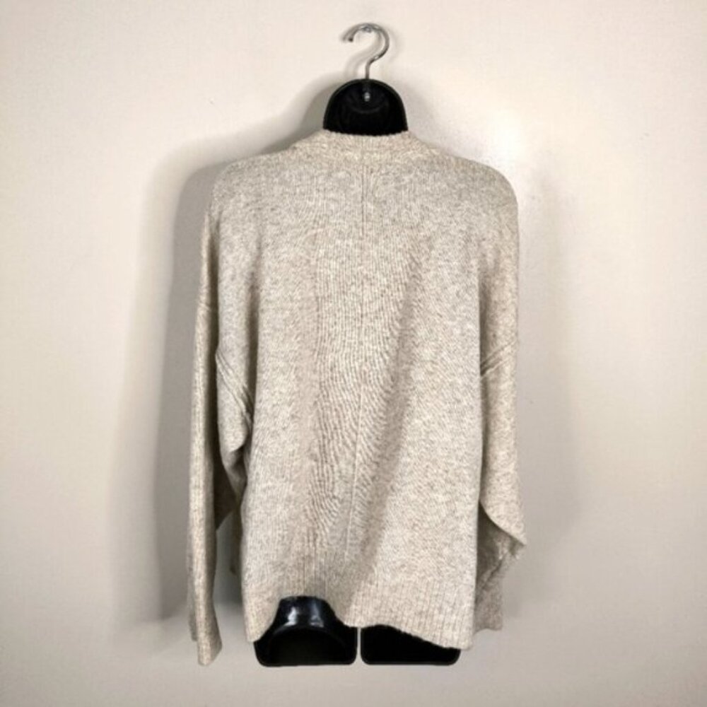 American Eagle Whoa So Soft Leopard Heart Crew Chunky Cozy Neck Sweater XL - Picture 3 of 9